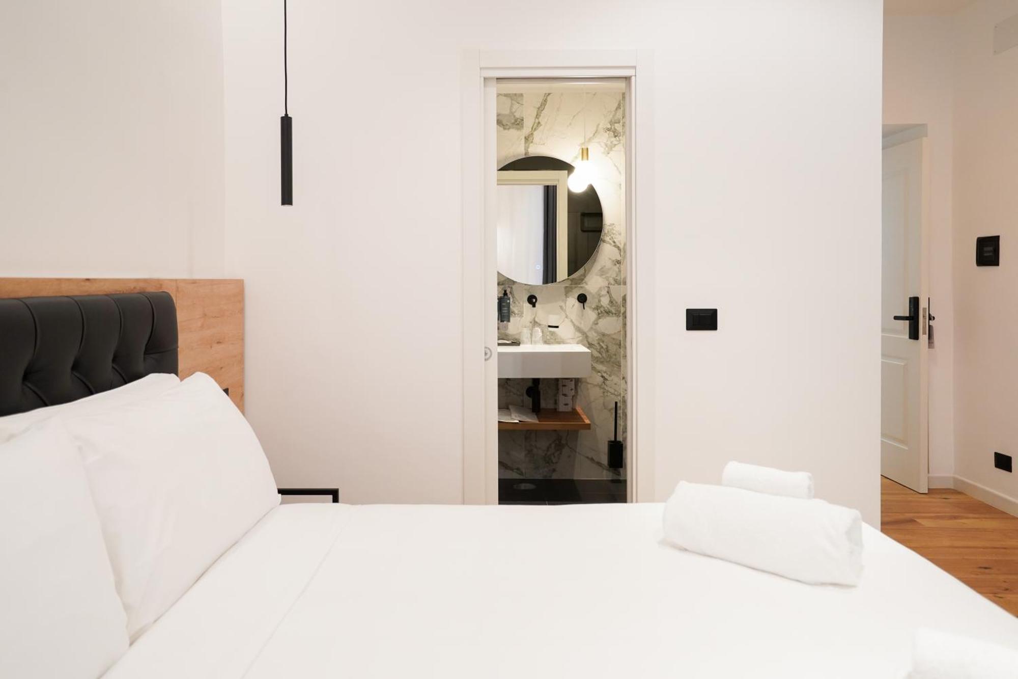 No Man'S Land Guesthouse Roma Ngoại thất bức ảnh